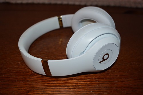 Beats studio3 wireless - beats,