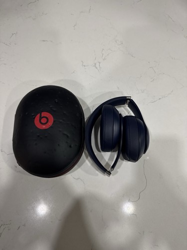 Beats dre studio3 - by,
